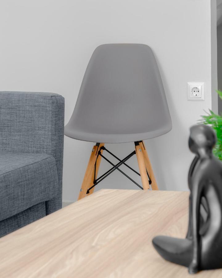 V Luxury Apartments Posidi Екстериор снимка